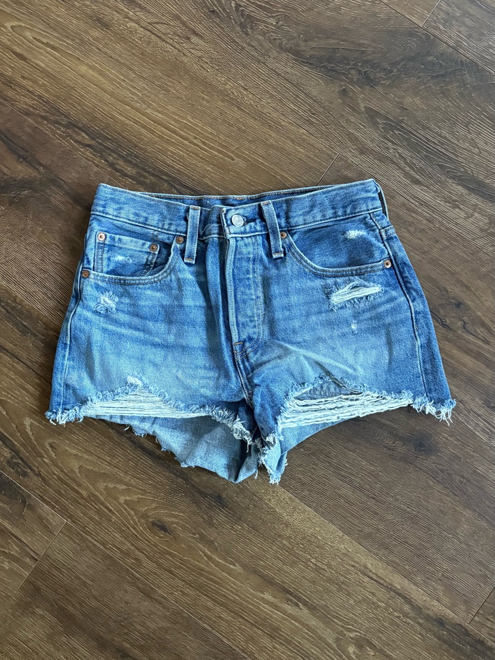 Levi’s 501 Classic Distressed Denim Shorts - Blue